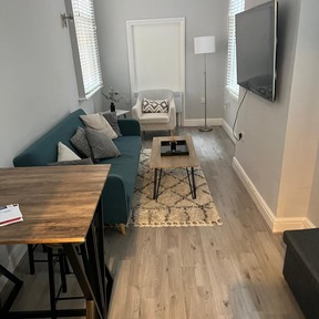 Student Room Cleaning Pentre